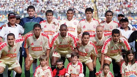 Universitario De Deportes Tricampeón Nacional De Fútbol Femenino Rpp