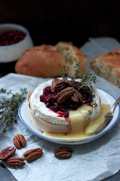 Easy Cranberry Baked Brie With Thyme • Happy Kitchen