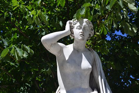 Estatua Paseo De Recoletos Madrid M Roa Flickr