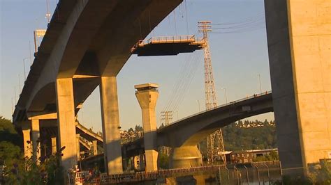 West Seattle Bridge Task Force Discusses Repairing Or Replacing Bridge