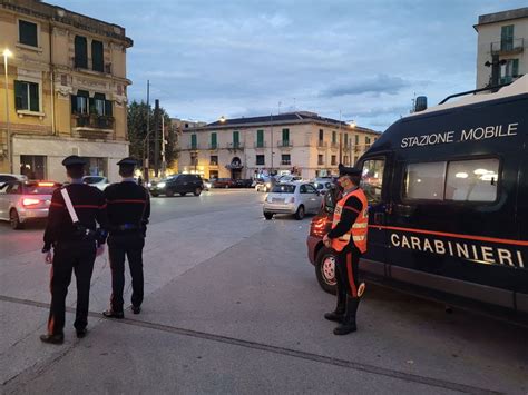 Messina Controlli Dei Carabinieri Nel Week End Tre Arresti Due Denunce