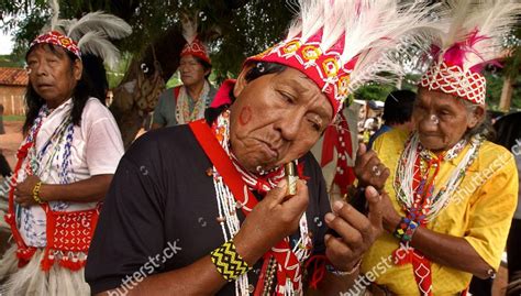 Radio So´o Practicing Guaraní Practicando El Guaraní Discovering