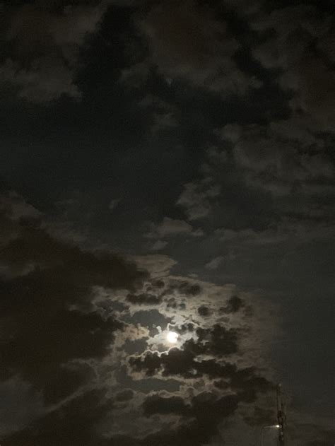 Луна сегодня огого | Пикабу