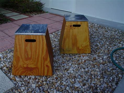 Easy Diy Wooden Dirt Bike Stand Holds 300 Lbs Moto Related