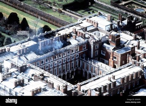 Hampton Court Fire 1986 High Resolution Stock Photography And Images