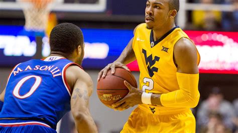 West Virginia Mountaineers Vs Kansas Jayhawks Preview Season 108