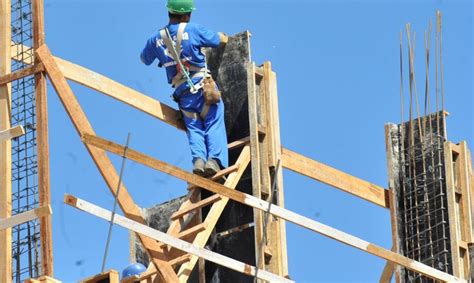 Índice Nacional da Construção Civil sobe 1 48 em julho A Crítica de