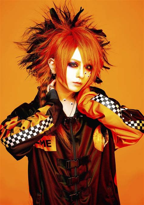 Pin By Rixiant On Character Ideas High Fashion Hair Visual Kei Emo