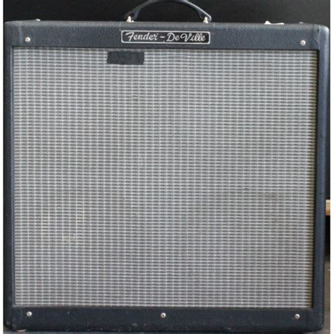 FENDER HOT ROD DEVILLE