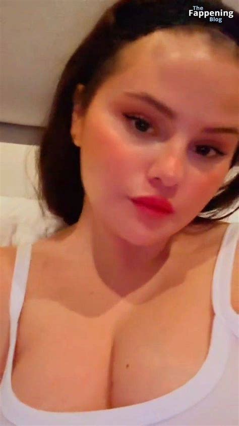 Selena Gomez Selena Gomez Selenagomez Nude Onlyfans Photo The Fappening Plus