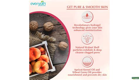 Buy Everyuth Naturals Hydrating & Exfoliating Walnut Apricot Scrub, 100