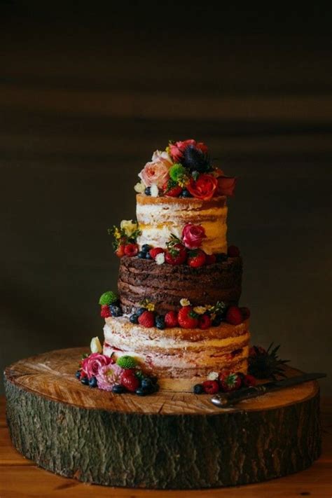 Pastel Desnudo Dos Sabores Con Frutas Y Flores Bolos Naked Cake Naked