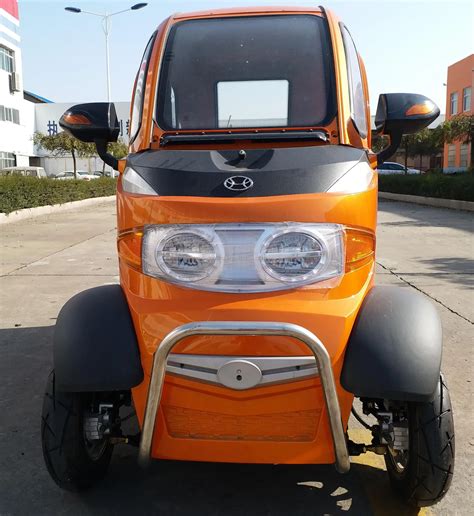 2018 60V1000W new model electric cabin four wheel enclosed mobility ...