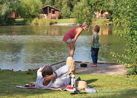 Tattershall Lakes Country Park - FindParks