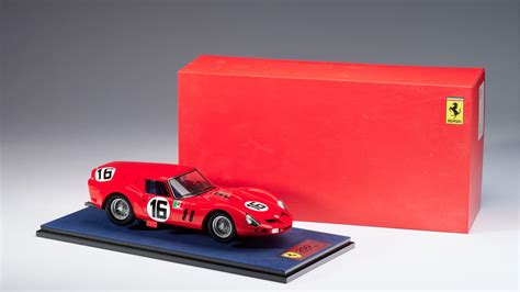 LOOKSMART FERRARI 250 Lot N29 AUTOMOBILIA COLLECTION DE