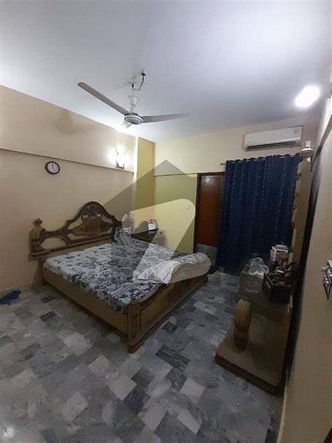 Road Facing Bed Dd Apartment For Sale Chance Deal Gulistan E Jauhar