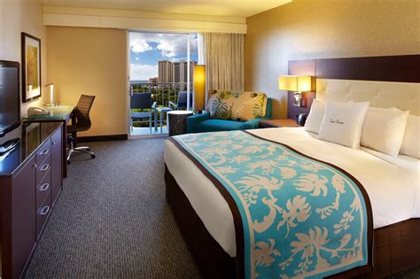 Doubletree By Hilton Hotel Alana Waikiki Beach 196 ̶3̶8̶4̶