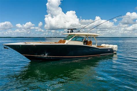 2019 Scout 420 Lxf Centre Console For Sale Yachtworld