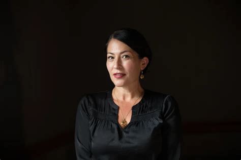 Ada Limón una poeta laureada de EE UU que hace historia inspirada en su herencia latina La