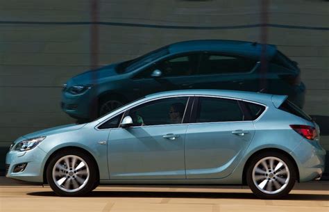 Opel Astra Hatchback Reviews Technical Data Prices