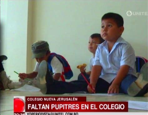 Alumnos del Colegio Nueva Jerusalén pasan clases en el suelo