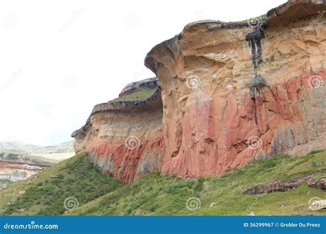 The Mushroom Rocks in the Golden Gate Highlands National Park Stock Image - Image of gate ...