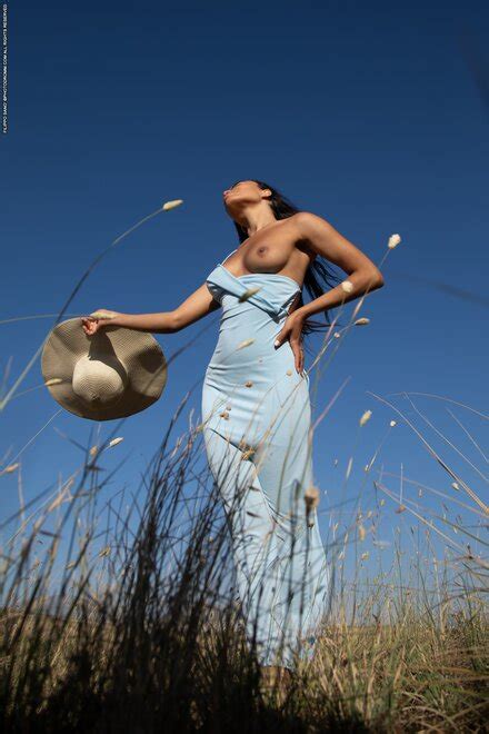 Amateur Girl L Porn Pic