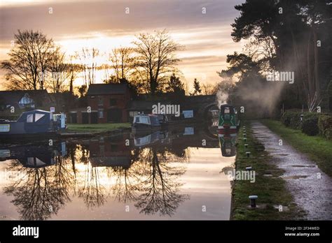 Market Drayton Canal Stock Photo - Alamy