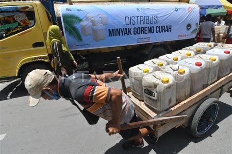 Distribusi Minyak Goreng Curah Untuk Pengecer Antara Foto