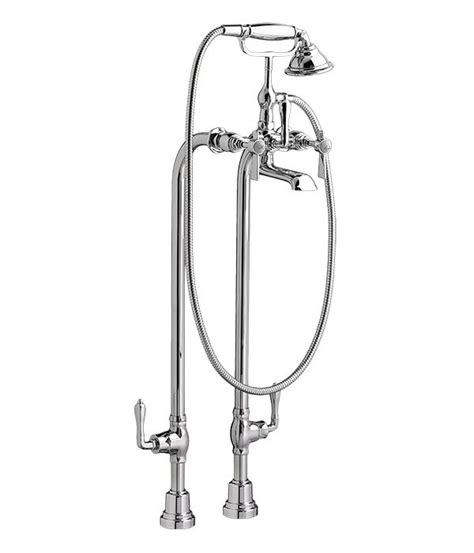 Traditional Floor Mount Tub Filler With Landfair Lever Handles Dxv