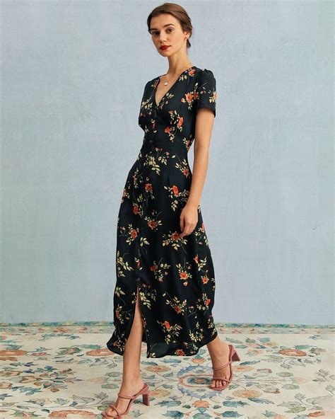 The Black V Neck Floral Short Sleeve Maxi Dress Short Sleeve Day