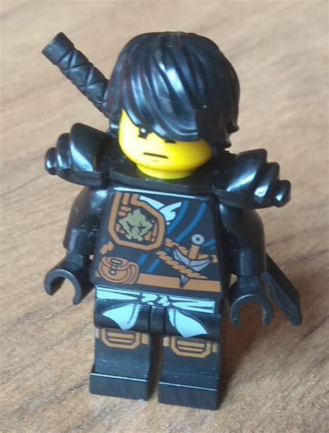 Lego Ninjago figurka njo250 Cole z mieczem grati Namysłów Kup