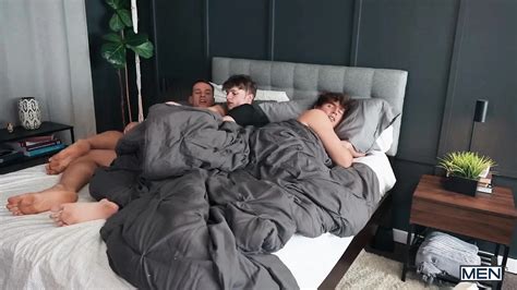 Vid Os Porno Les Plus R Centes Bareback Gay Gratuites Xhamster