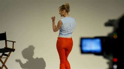 Nude Video Celebs Magdalena Steinlein Sexy Oskar Gehen Wenn S Am Sch Nsten Ist