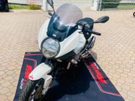 Aprilia Aprilia Mana Automatik Naked Bike Gebrauchtmotorrad