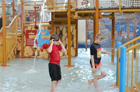 Great Wolf Lodge MN Getaway - Finding Zest