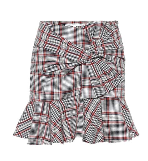 The 9 Best Plaid Skirts Of 2021 Plaid Skirt Outfits Marie Claire Us