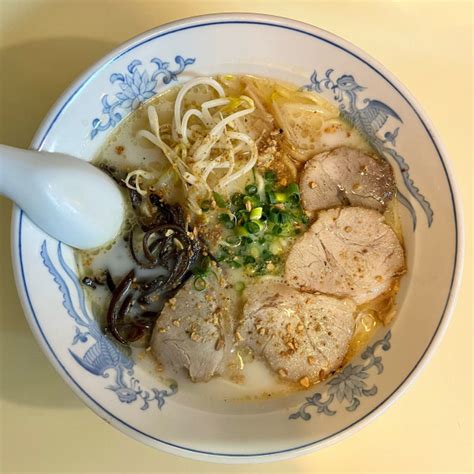 王様ラーメン800円熊本ラーメン こむらさき 上通中央店のレビュー ラーメンデータベース