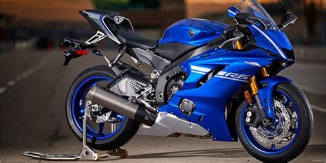 Yamaha Present La Novedosa Yzf R Motor Y Racing