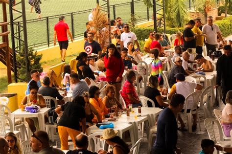 Sindppen Ce Re Ne Policiais Penais Em Tradicional Festa De Fim De Ano