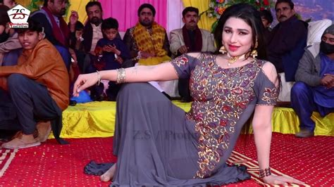 Alisha Malik Dance Performance Sargodha Program Ja Dhola Ve Main Nai