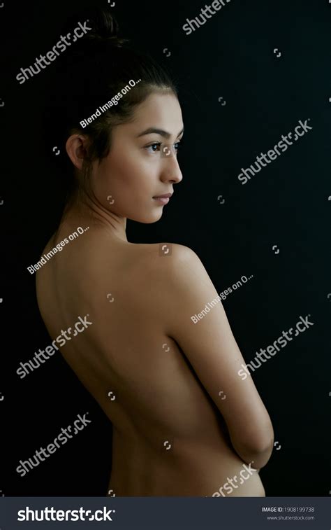 Nude Hispanic Woman Looking Away Stock Photo 1908199738 Shutterstock