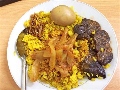 10 Nasi Kuning Paling Enak Di Makassar Paling Pas Jadi Menu Sarapan