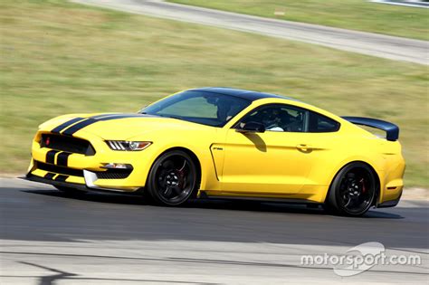 The 2016 Ford Mustang Shelby Cobra Gt350 At 2016 Ford Mustang Shelby Cobra Gt350 Test Drive