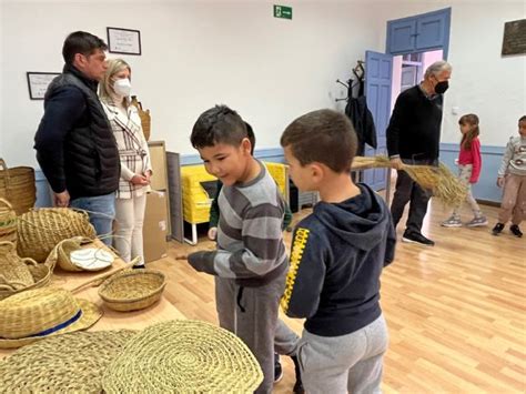 Los alumnos del CEIP San Juan de las Águilas aprenden el arte del