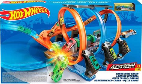 Hot Wheels Track Set And Toy Car Large Scale Motorized Track With Corkscrew Loops Crash