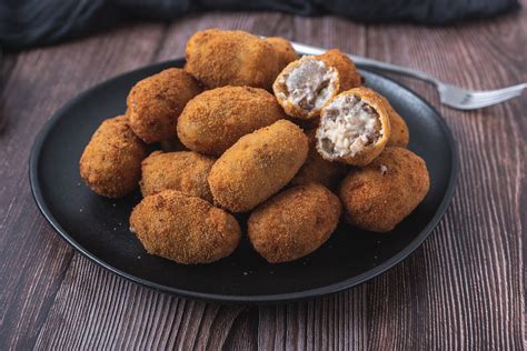 Croquetas De Rabo De Toro Una Receta Para Sorprender A Tus Invitados