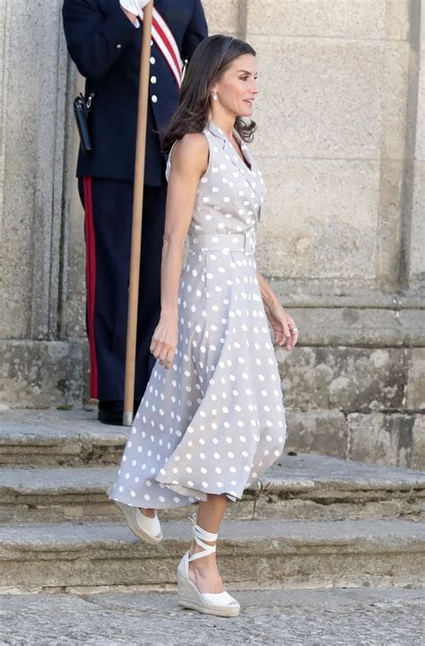 Emulate The Elegant Style Of Sex And The City Star Sarah Jessica Parker In Jenny Packham Polka