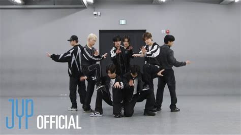 Stray Kids "락 (樂) (LALALALA)" Dance Practice Video | Dance practice ...