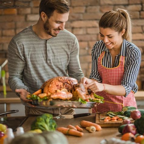 First Thanksgiving As A Married Couple Tips Wedding Estates